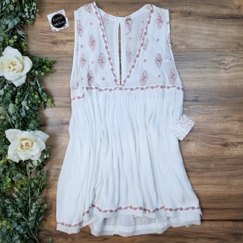 Free people white and mauve tunic size S